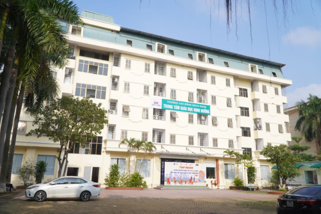 cac truong cao dang day nau an o ha noi 6