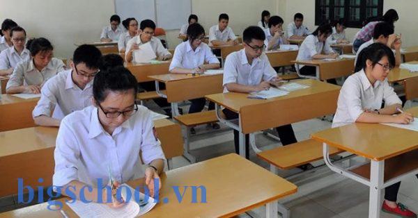 Máy tính Casio FX-880 BTG được mang vào phòng thi không? 3 Đi thi nên mặc áo màu gì để cho thêm may mắn? Cách chọn màu áo theo mệnh thế nào?