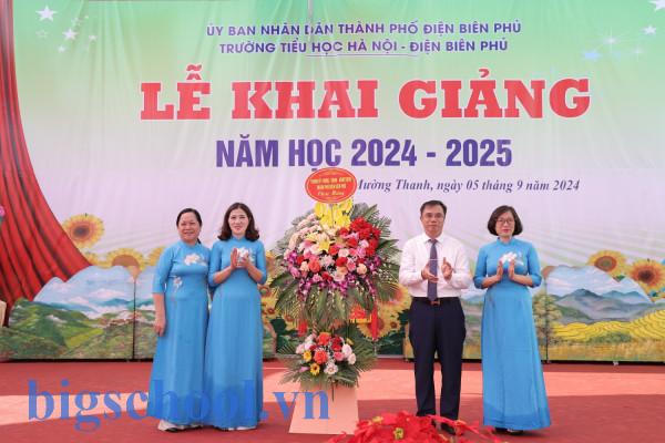Trường Tiểu học Hà Nội - Điện Biên Phủ hân hoan tổ chức Lễ khai giảng năm