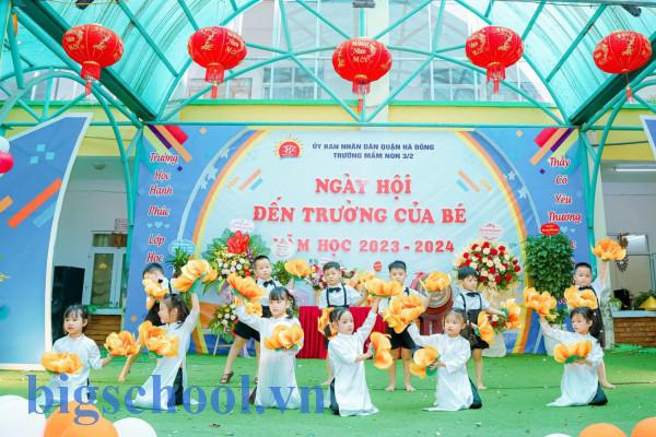 Khẩu hiệu chung cho toàn trường