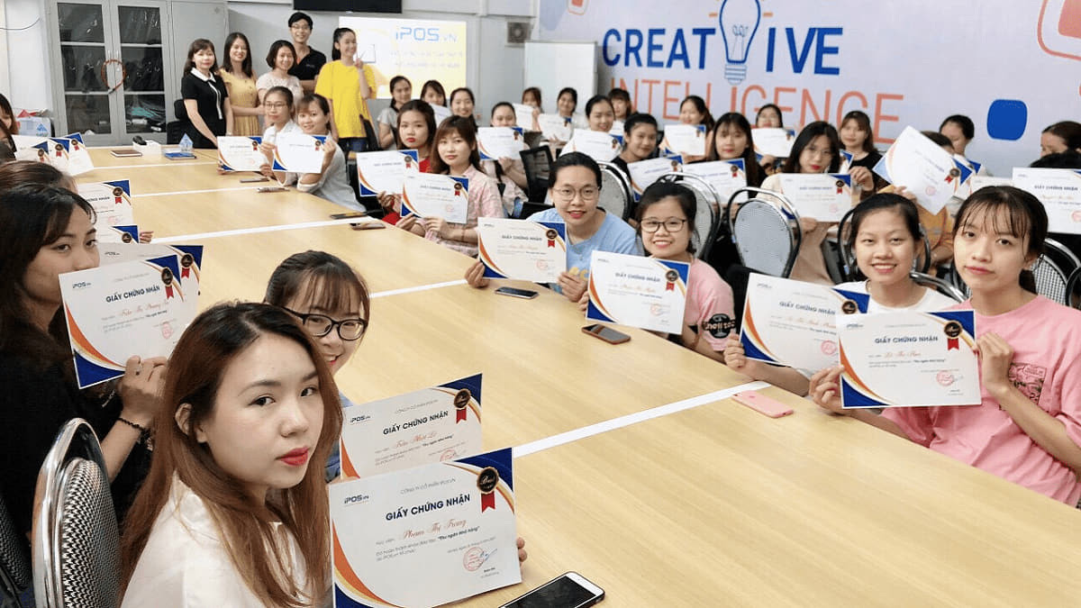 Trường Đại học Kinh tế kỹ thuật công nghiệp có nhiều chương trình đào tạo linh hoạt 